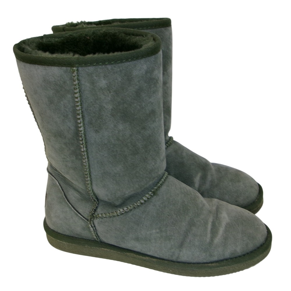 LAMO Sz 9 Olive Green Suede Faux Fur Lined Winter Boots